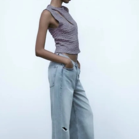 Zara Textured Cut Out Top - Picture 11 of 11